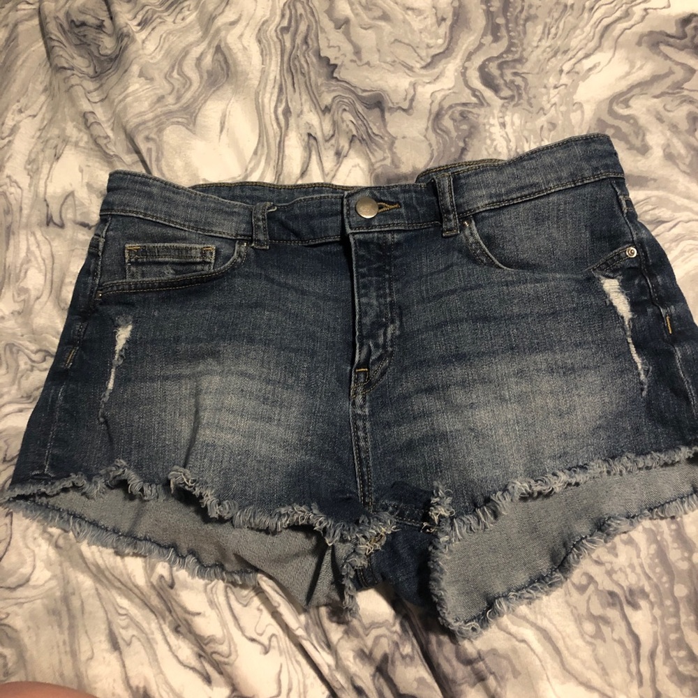 dark blue h&m denim shorts